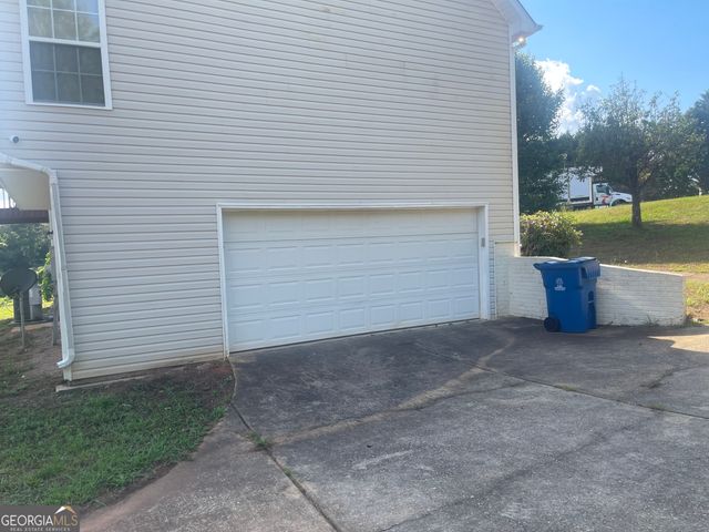 6 Hastings Court, Lagrange, GA 30240