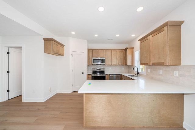 4823 NAVAJO Street, Council Bluffs, IA 51501