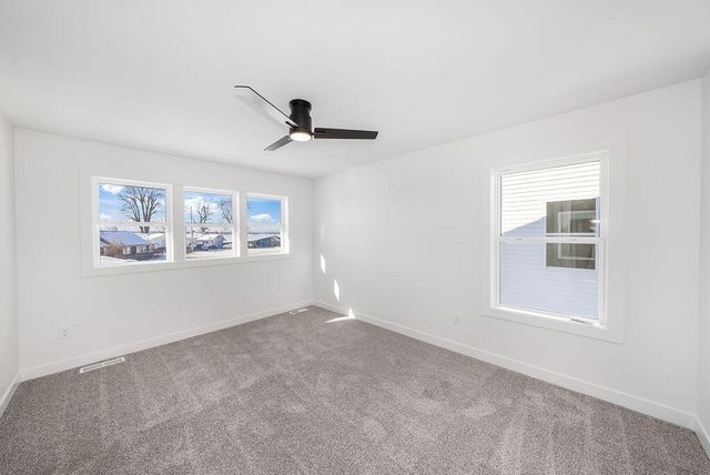 4823 NAVAJO Street, Council Bluffs, IA 51501