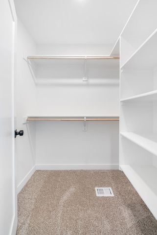 4823 NAVAJO Street, Council Bluffs, IA 51501