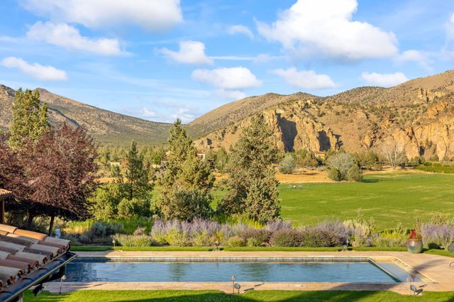 10444 NE Vineyard Way, Terrebonne, OR 97760