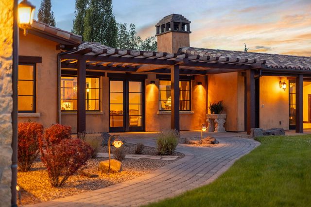 10444 NE Vineyard Way, Terrebonne, OR 97760