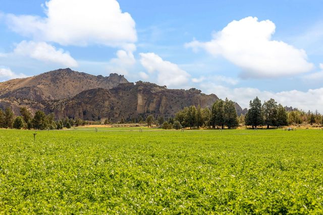 10444 NE Vineyard Way, Terrebonne, OR 97760