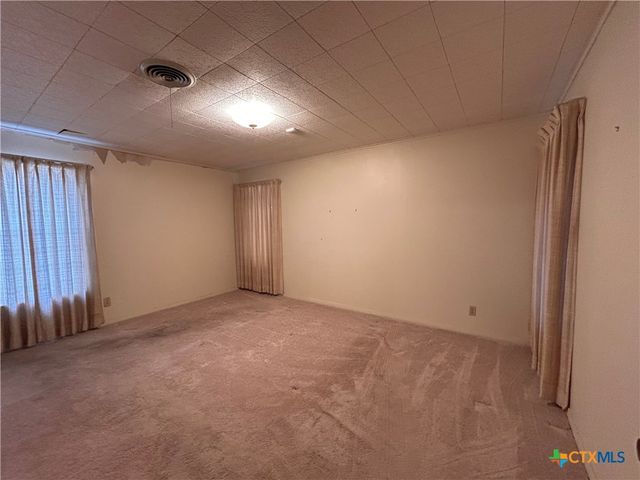 614 Apollo Drive, Edna, TX 77957