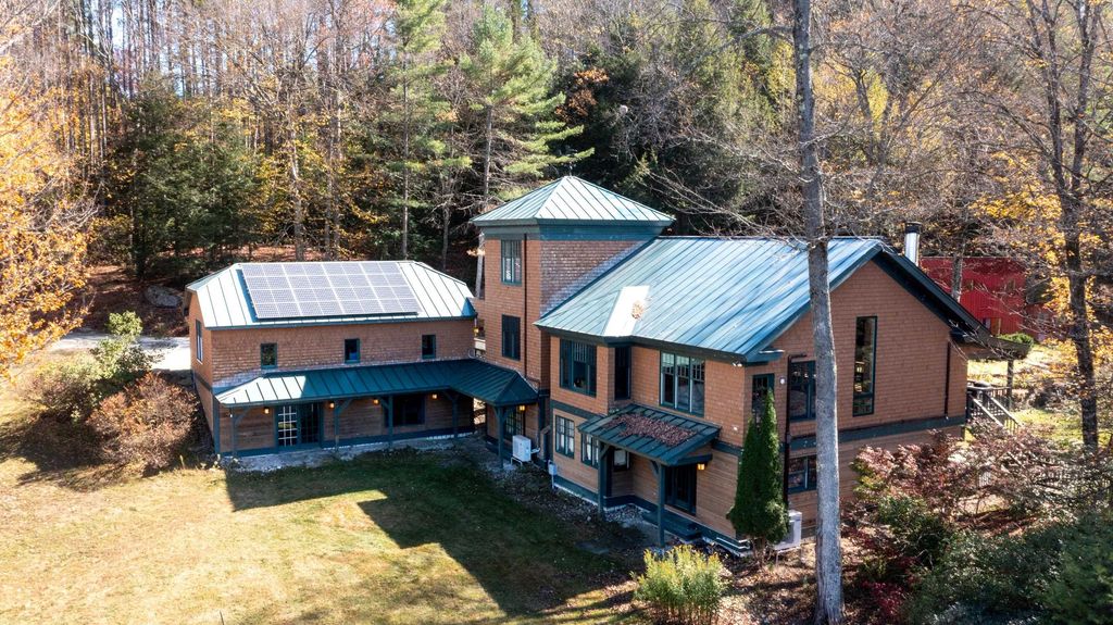 224 Cobble Ridge Road, Londonderry, VT 05148
