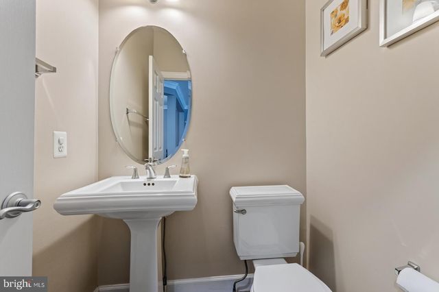 1903 PICCARD DR, Rockville, MD 20850