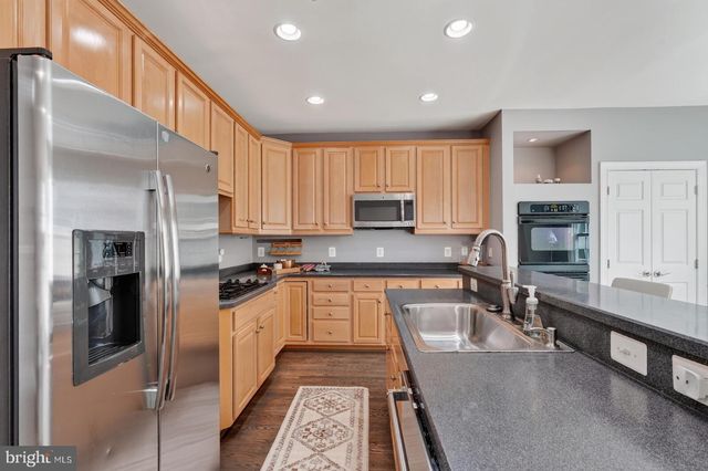 1903 PICCARD DR, Rockville, MD 20850