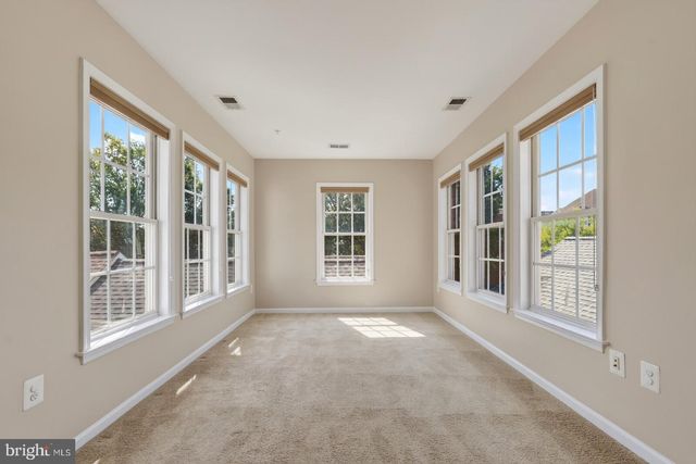 1903 PICCARD DR, Rockville, MD 20850