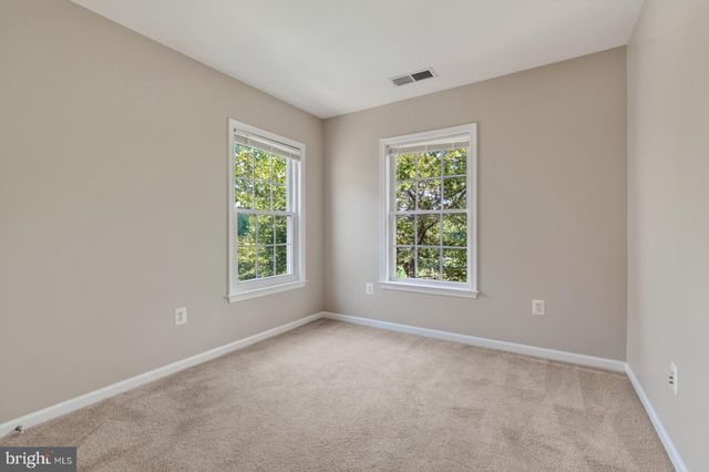1903 PICCARD DR, Rockville, MD 20850