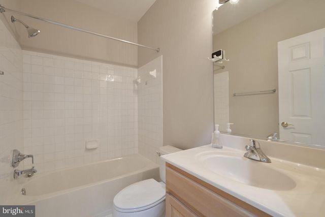 1903 PICCARD DR, Rockville, MD 20850