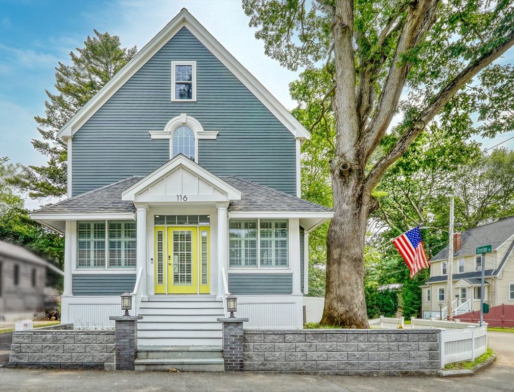 116 Bonham Rd, Dedham, MA 02026