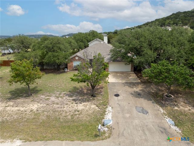 812 Taylor Creek Road, Copperas Cove, TX 76522