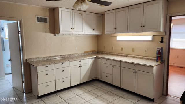 6073 Devorak Drive, Marianna, FL 32446