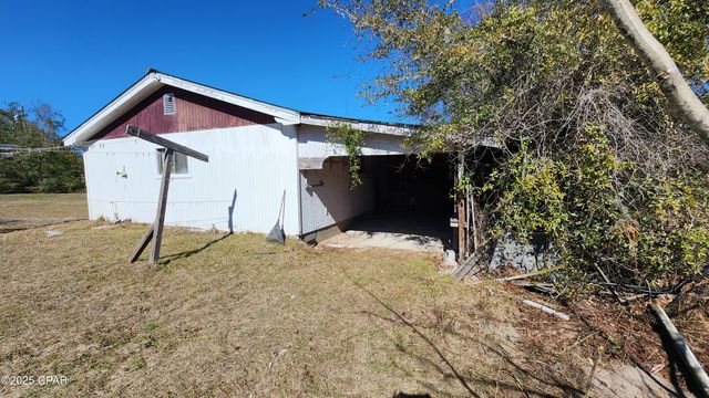 6073 Devorak Drive, Marianna, FL 32446