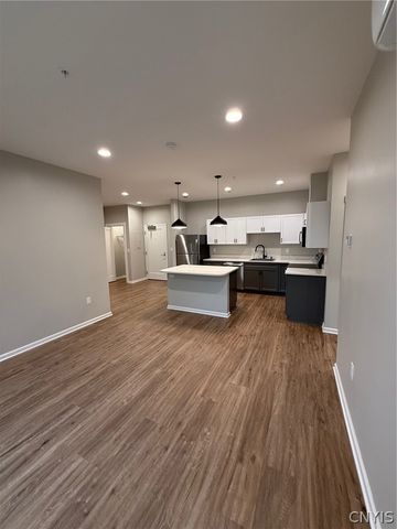 214 Kinne Street 202, Dewitt, NY 13204