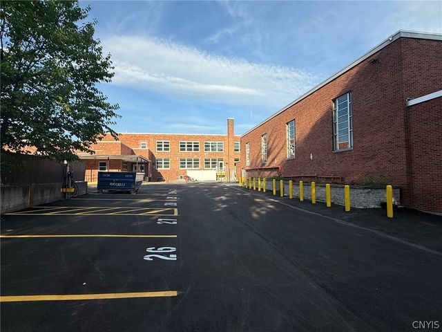 214 Kinne Street 202, Dewitt, NY 13204