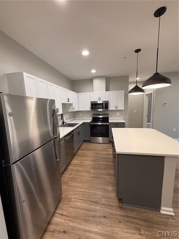 214 Kinne Street 202, Dewitt, NY 13204