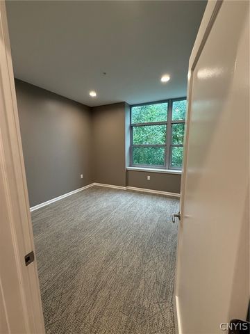 214 Kinne Street 202, Dewitt, NY 13204