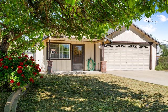 477 Lampasas Ave, Sacramento, CA 95815