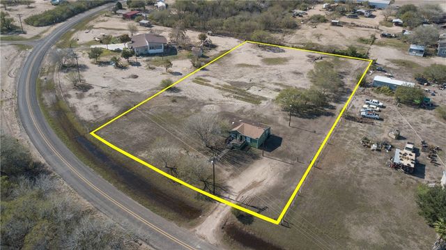 2245 W Fm 738, Orange Grove, TX 78372