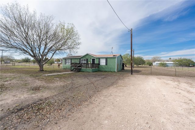 2245 W Fm 738, Orange Grove, TX 78372