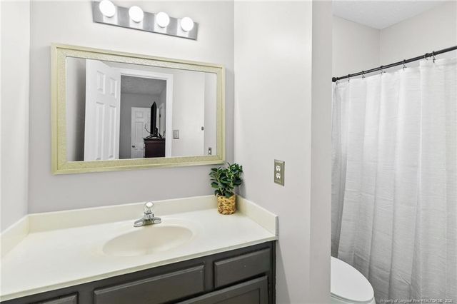 5410 Harding Drive, Hope Mills, NC 28348