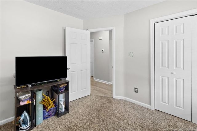 5410 Harding Drive, Hope Mills, NC 28348