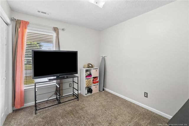 5410 Harding Drive, Hope Mills, NC 28348