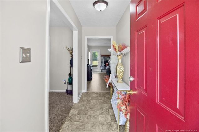 5410 Harding Drive, Hope Mills, NC 28348