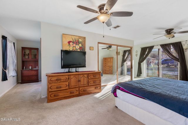 3746 E Avenue T8, Palmdale, CA 93550