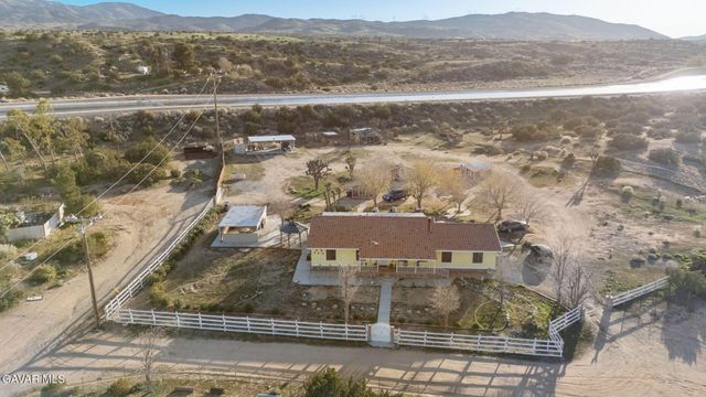 3746 E Avenue T8, Palmdale, CA 93550