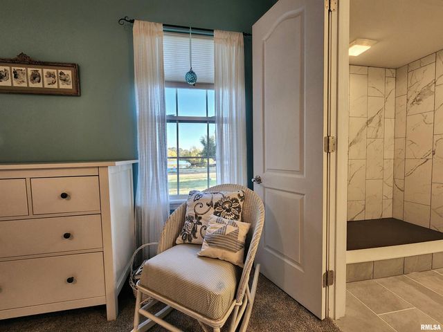 156 HANOVER Lane, Murphysboro, IL 62966