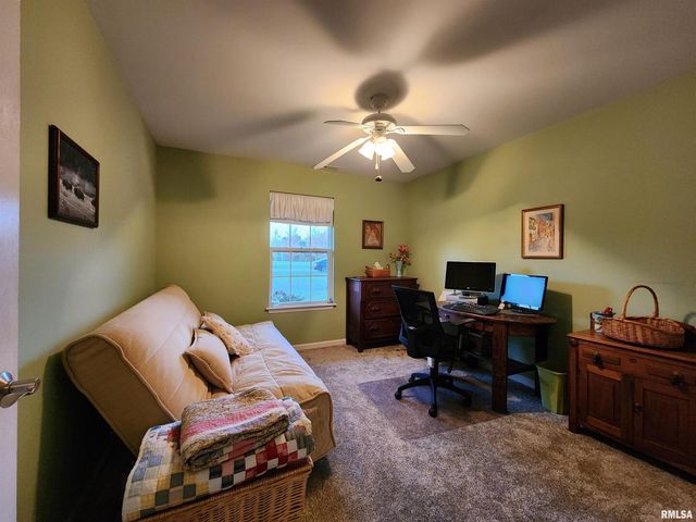 156 HANOVER Lane, Murphysboro, IL 62966