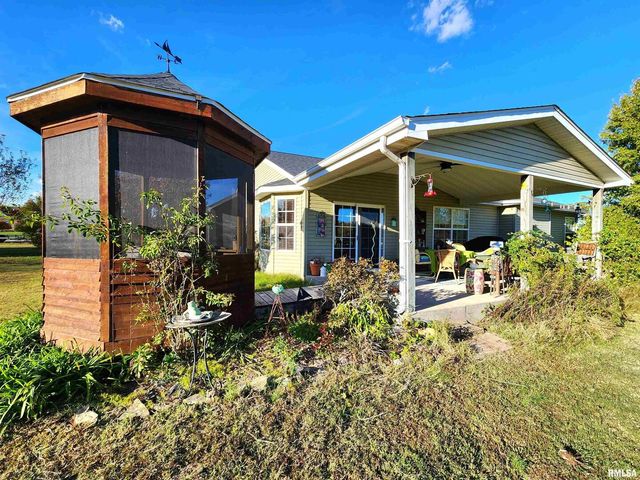 156 HANOVER Lane, Murphysboro, IL 62966