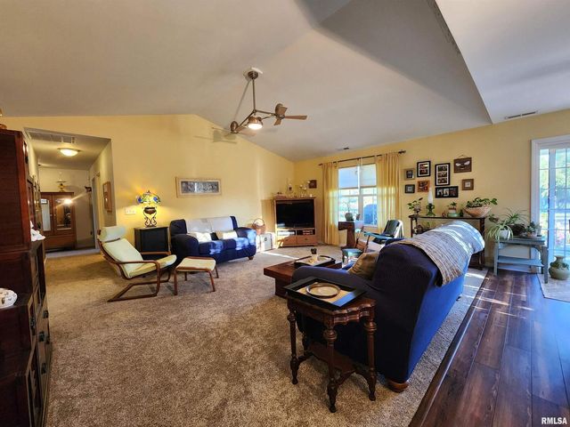 156 HANOVER Lane, Murphysboro, IL 62966