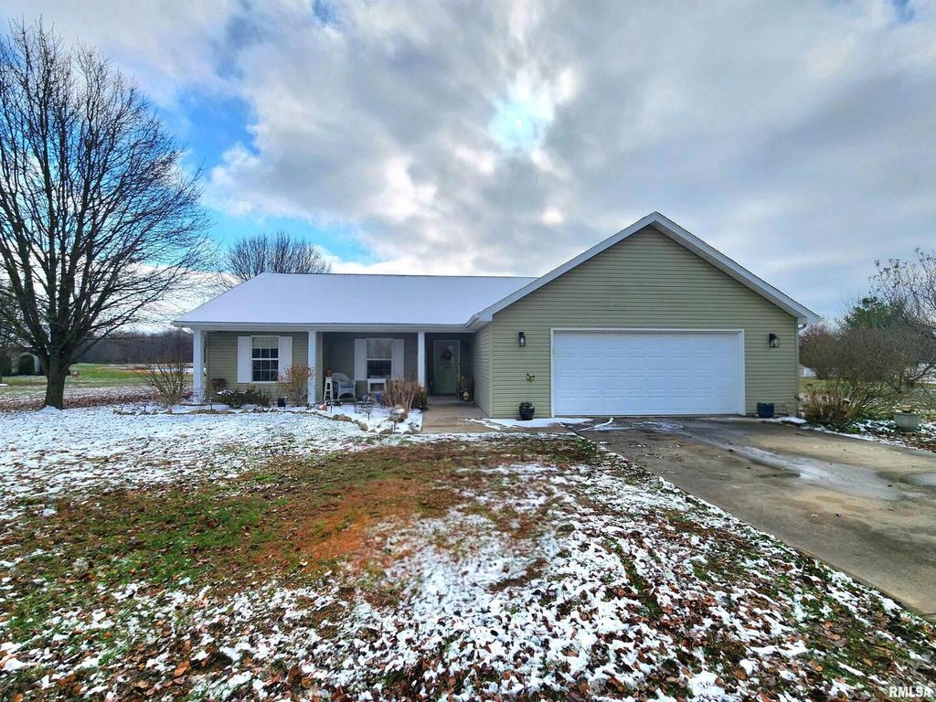 156 HANOVER Lane, Murphysboro, IL 62966