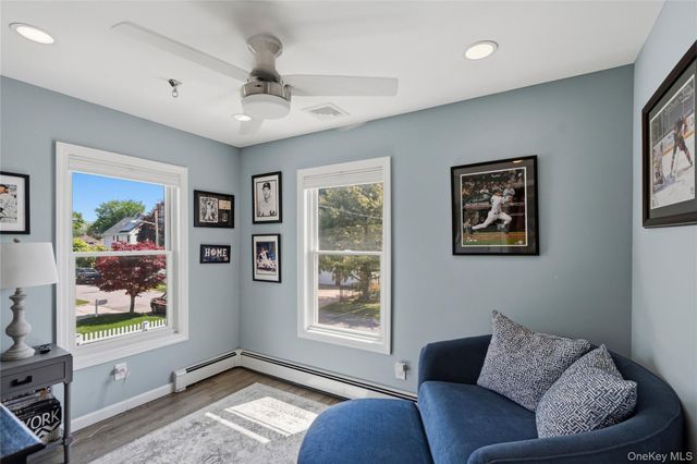 16 West Street, West Islip, NY 11795