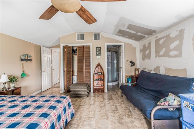 376 Loganberry Road, Somerville, TX 77879