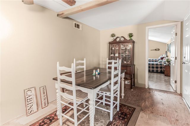 376 Loganberry Road, Somerville, TX 77879