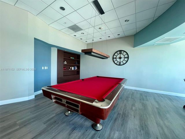 300 S Biscayne Blvd PH-3907, Miami, FL 33131