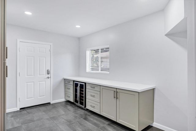 3046 E Glenrosa Avenue, Phoenix, AZ 85016