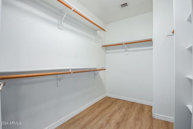 11365 E Downing Circle, Mesa, AZ 85207