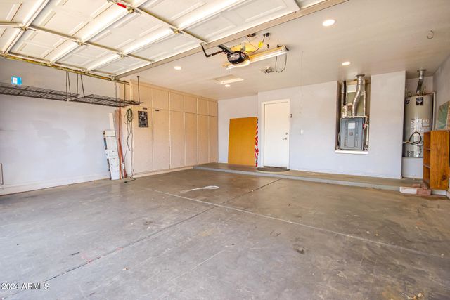 11365 E Downing Circle, Mesa, AZ 85207