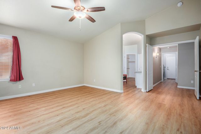 11365 E Downing Circle, Mesa, AZ 85207