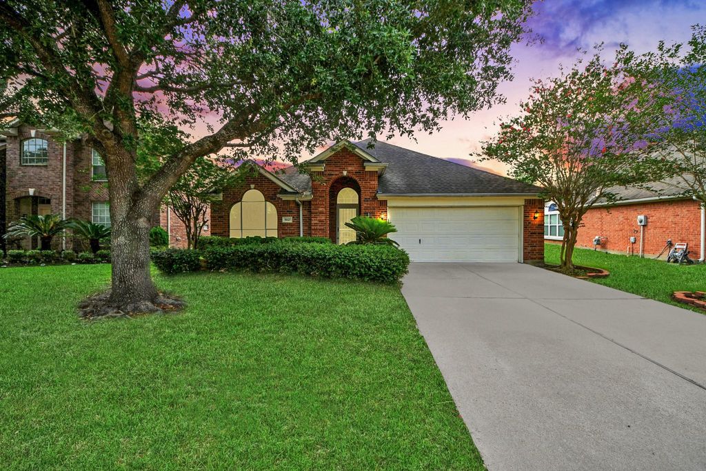 19527 Winding Canyon Lane, Katy, TX 77449