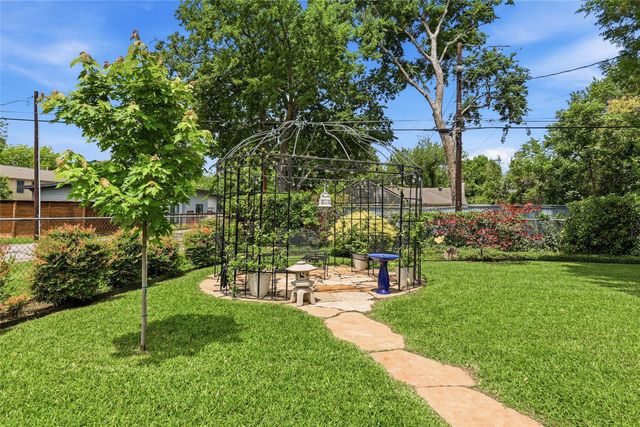 9003 Santa Clara Drive, Dallas, TX 75218
