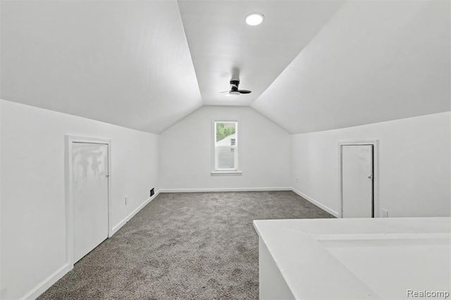 19341 Oakfield Street, Detroit, MI 48235