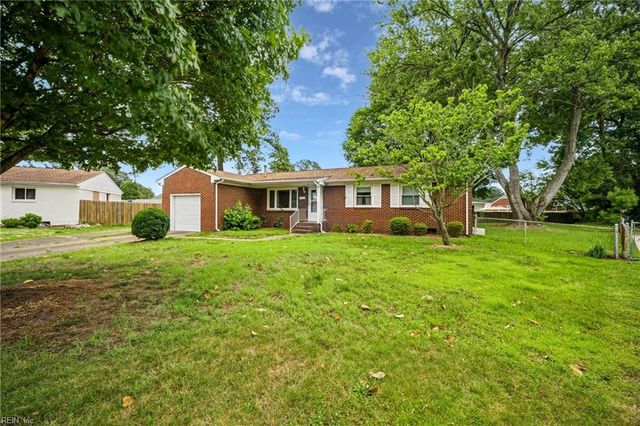 6 Broda CT, Portsmouth, VA 23701