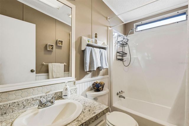 70 MOCKINGBIRD LANE, Ellenton, FL 34222