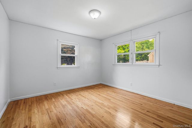 35 Lake Drive, Greenwood Lake, NY 10925